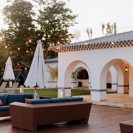 Garden Hill Hotel E Golfe Сан-Жуан-дел-Рей Екстер'єр фото